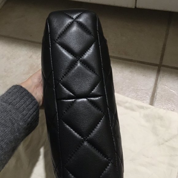 NWT DKNY Lara Large Lamb Skin Quilted Flap Bag Black - Picture 8 of 10